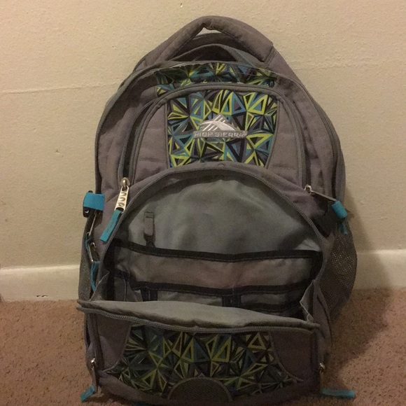 HighSierra Backpack - Picture 2 of 5